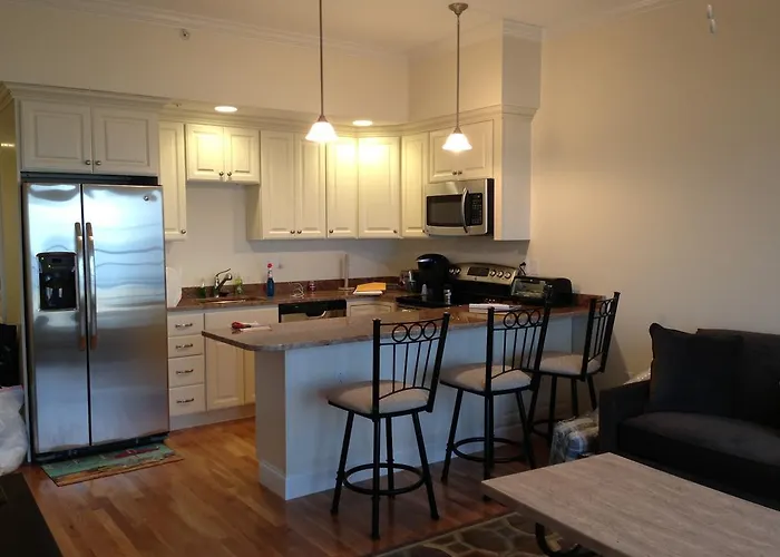 Ocean Front Condo In The Heart Of Hampton Beach