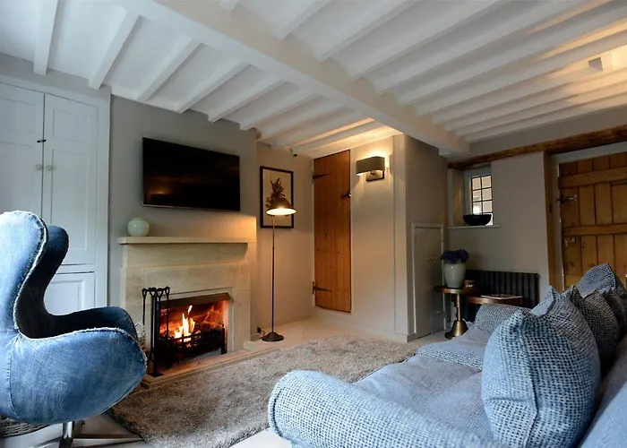 Walnut Cottage