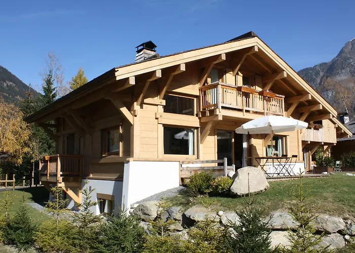 Les Chalets Des Liarets