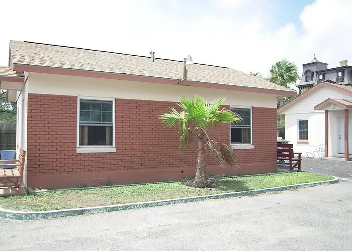 Bayfront Cottages