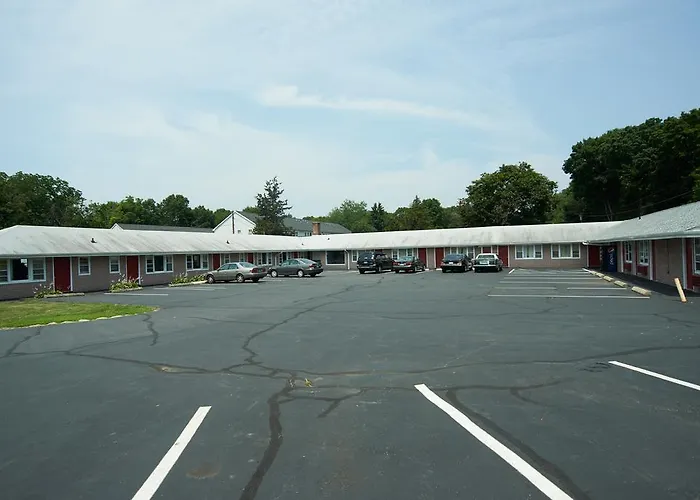 Clinton Motel