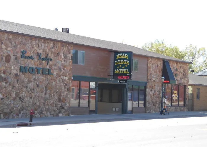 Bear Lodge Motel