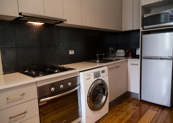 Simmers Serviced Apartments