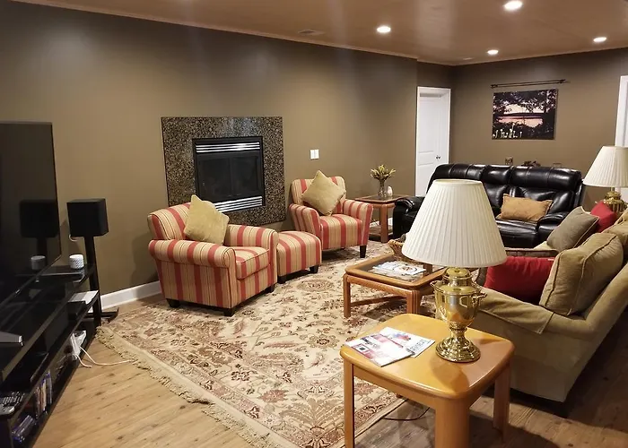 Elegant 2 King Bedrooms Apartment - 4 Guest Maximum And2 Night Minimum