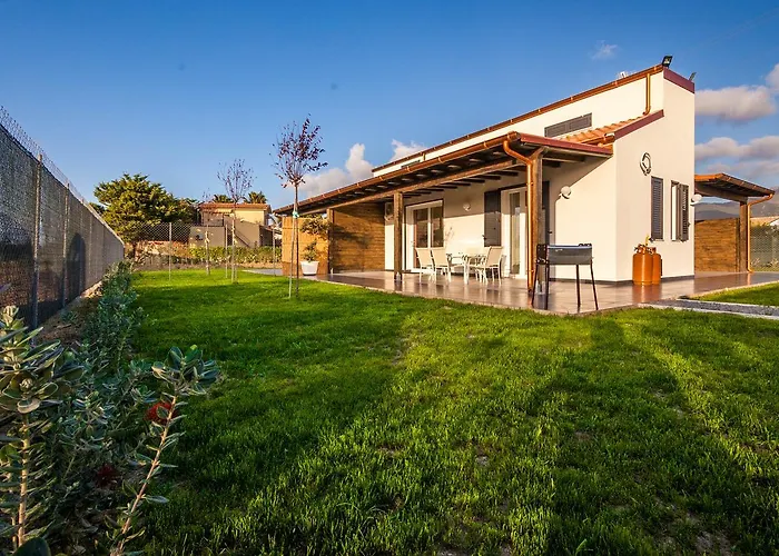 Villa Barbara...A 100 Passi Dal Mare!!!!