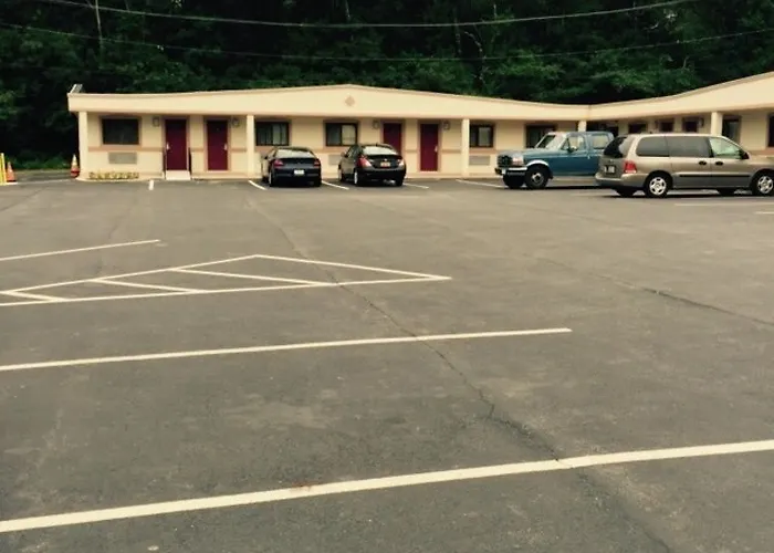 Skyview Motor Inn