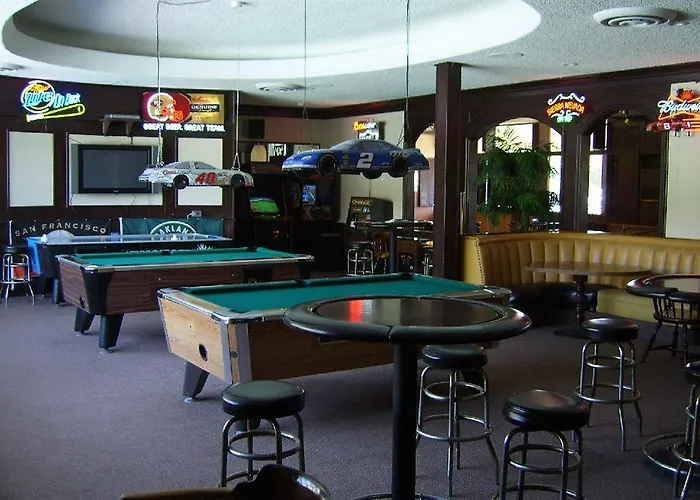 Hillsdale Inn