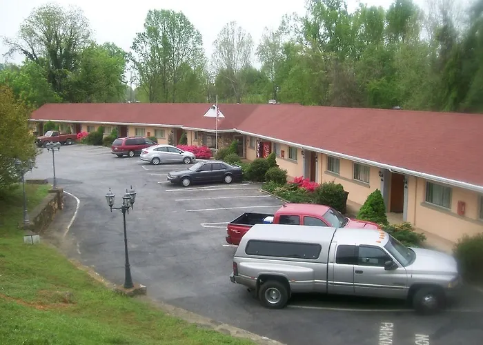 Amherst Inn - Virginia
