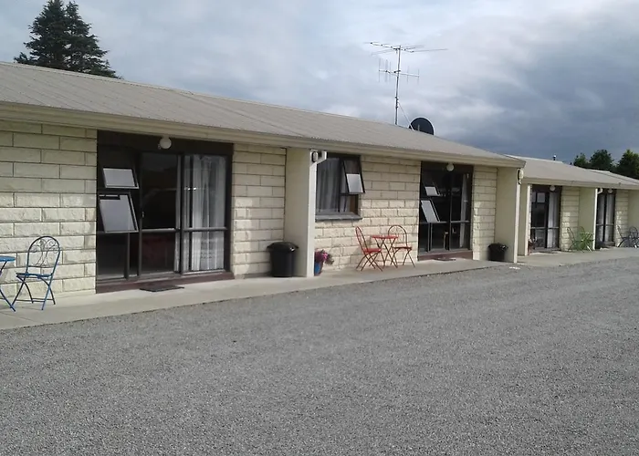 Moeraki Boulders Motel
