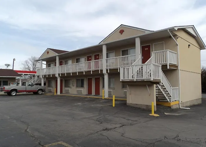 Knights Inn Ottawa