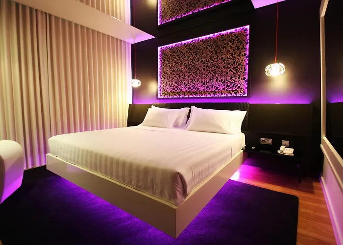 Silk Motel