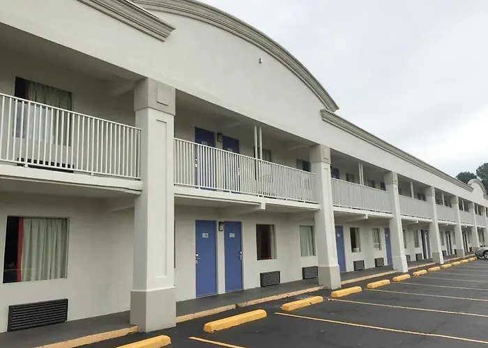 Economy Inn