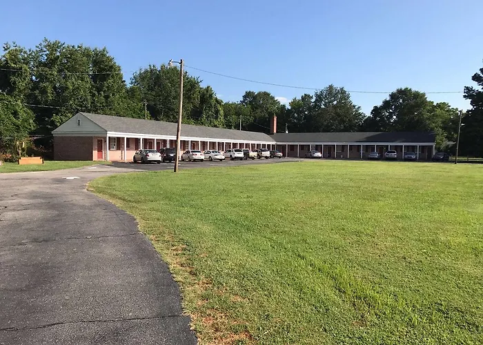 Kenwood Court Motel