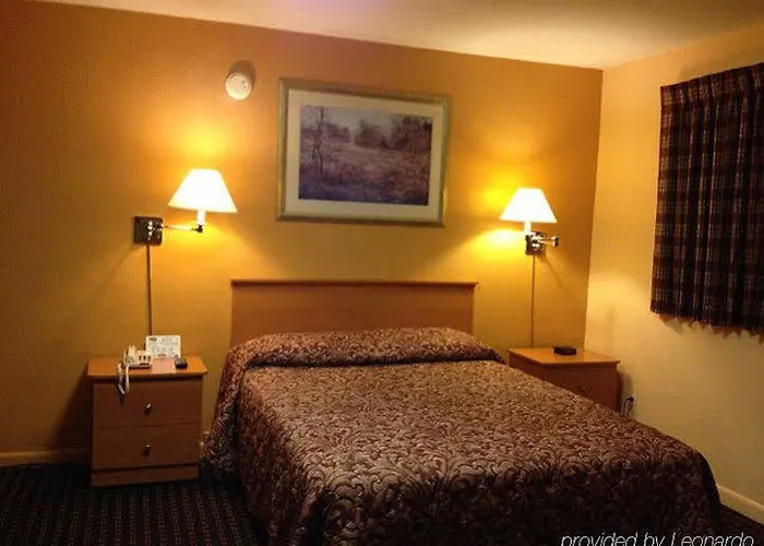 Scottish Inn - Okeechobee