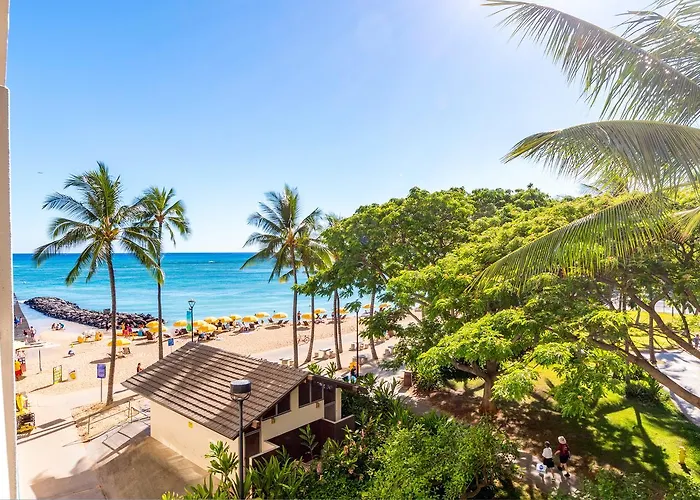 Waikiki Shore 305