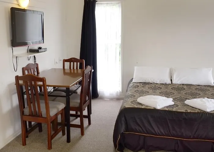 Westport Motels