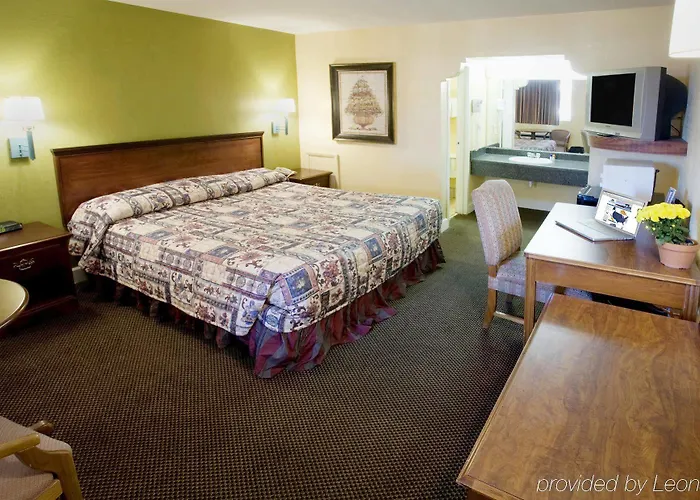 Americas Best Value Inn Huntsville