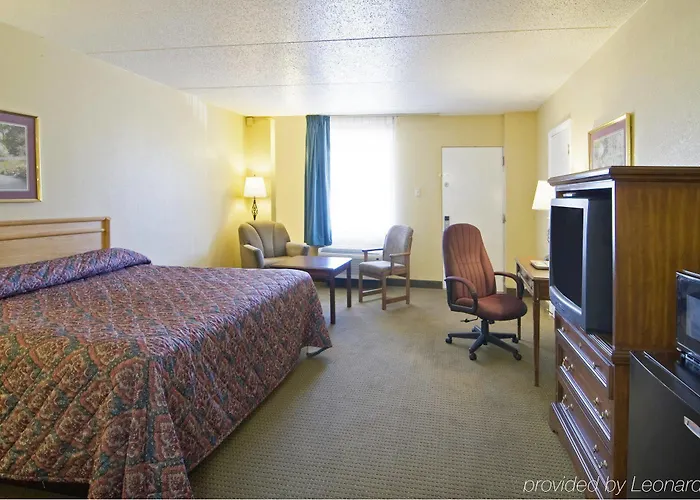 Americas Best Value Inn & Suites Conway