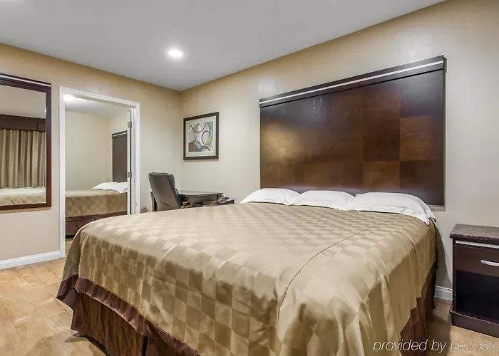 Rodeway Inn & Suites Chula Vista San Diego South