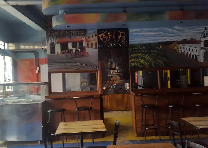 Hotel Latino San Jose 
