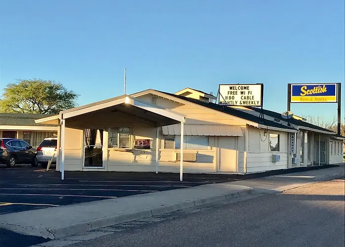 Scottish Inn And Suites