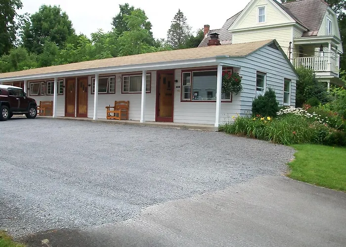 Mohican Motel