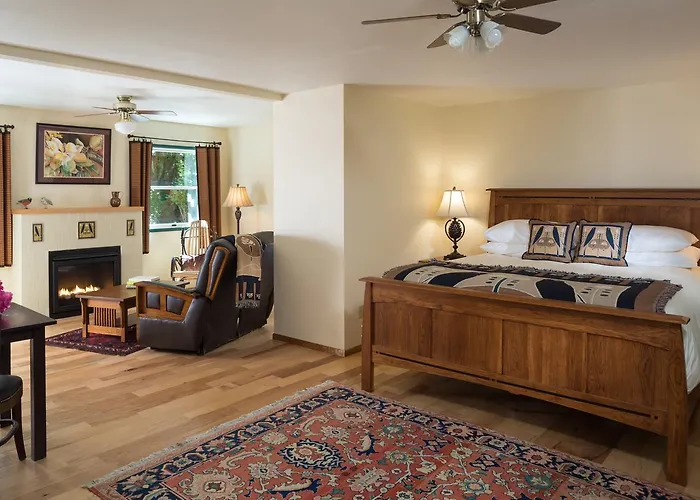 Eagle Rock Lodge