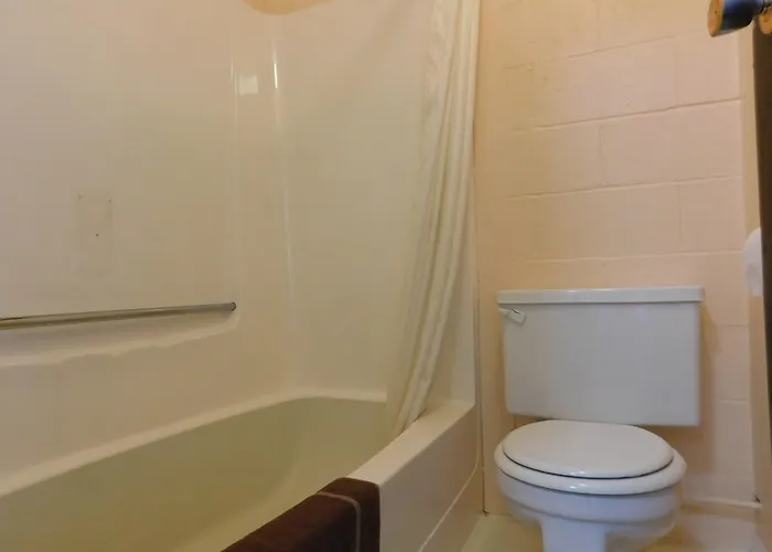 Cedar Villa Motel
