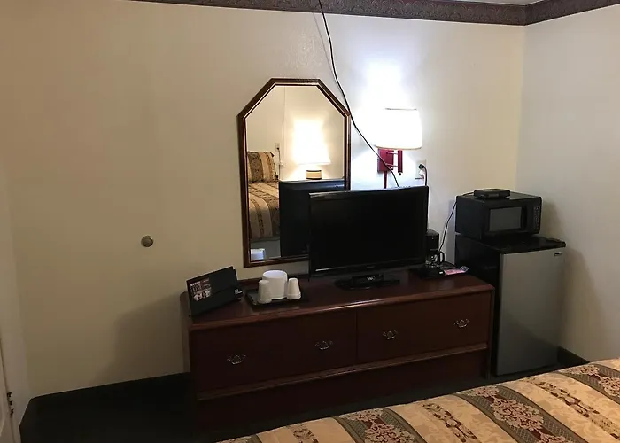 Budget Inn Of Brownfield