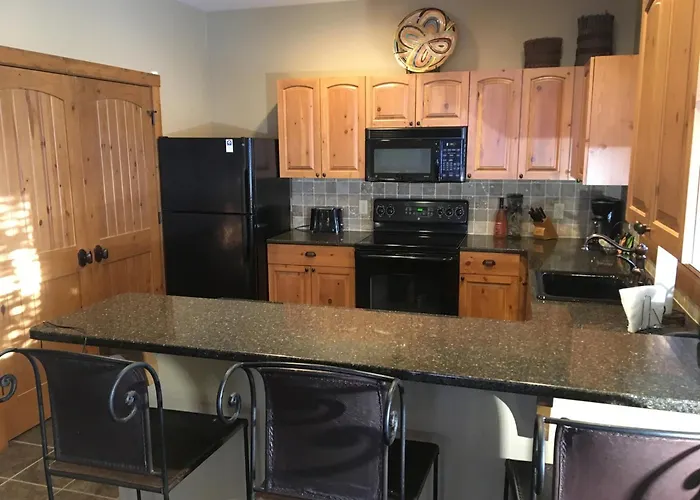 Boyne Mountain Creekside Condo