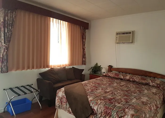 Flamingo Motel