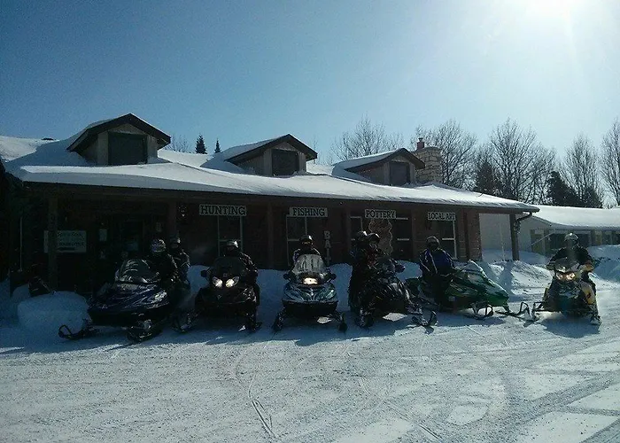 The Spirit Rock Outpost & Lodge