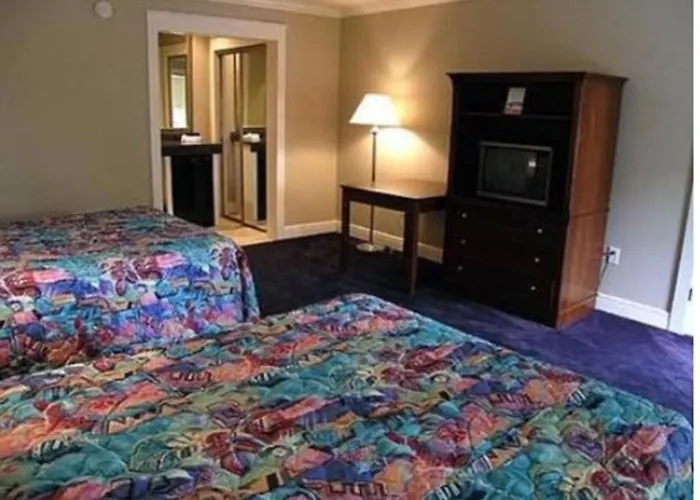 Magnolia Beach Inn - Fairhope