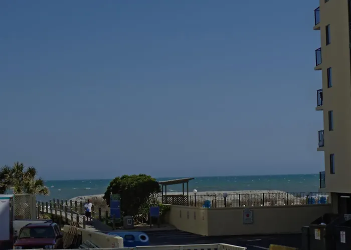 Edgewater Inn