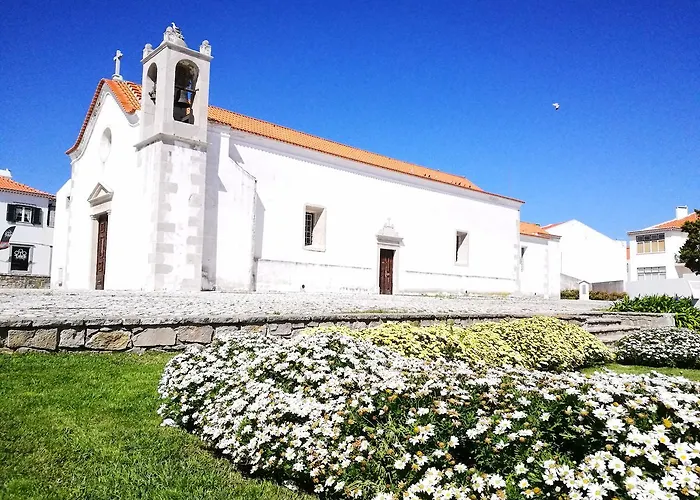 Peniche'S Blue & White