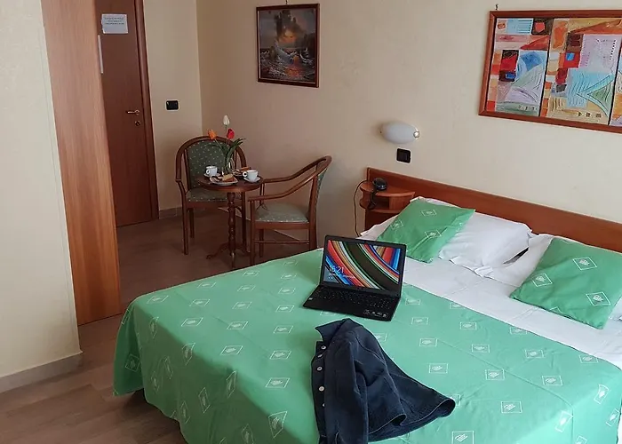Hotel Aurora