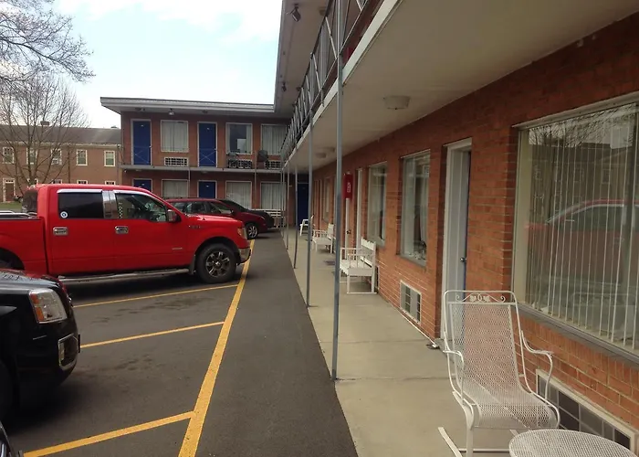 Budget Inn Near Westrock