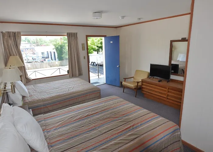 Budget Inn Near Westrock