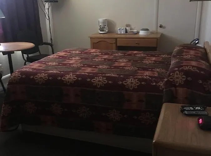 Fundy Spray Motel