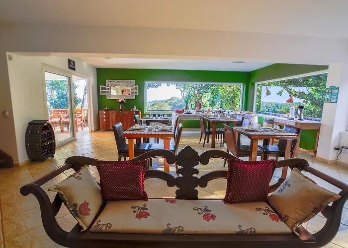 La Reserve Suites