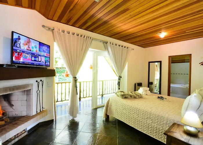 La Reserve Suites