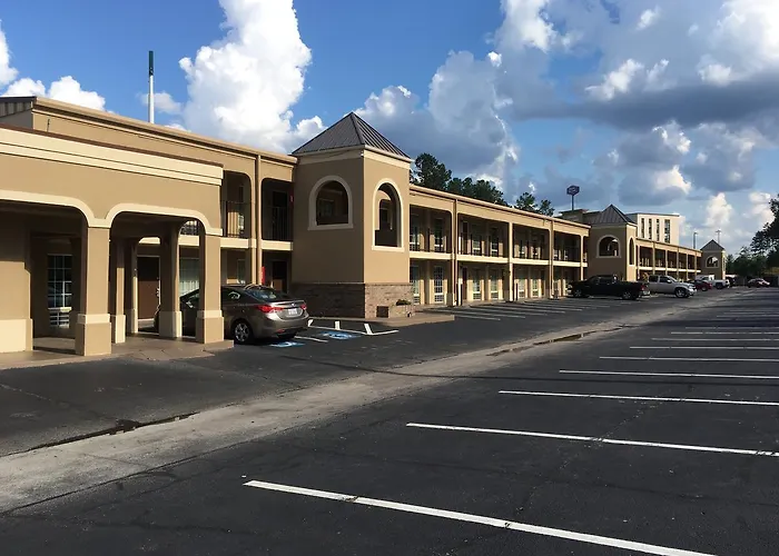 Super 8 By Wyndham Augusta