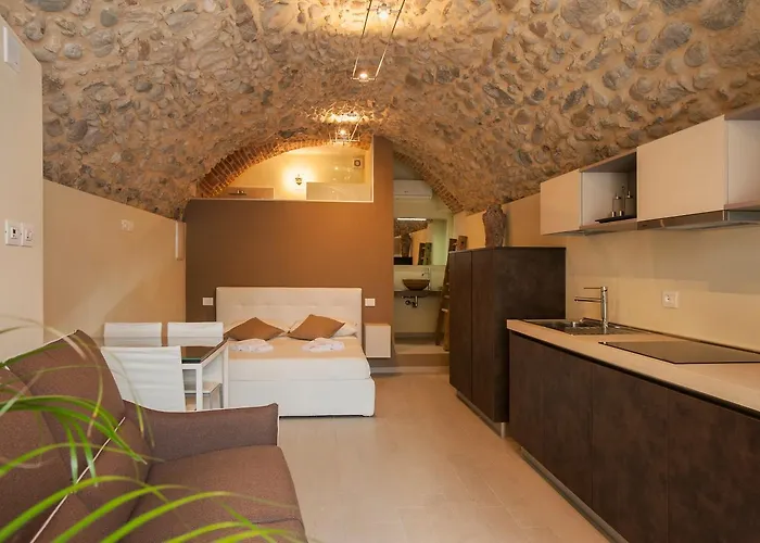La Bellavita Del Garda Luxury Apartments