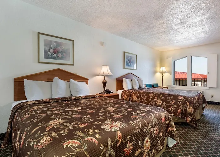 Americas Best Value Inn Paris