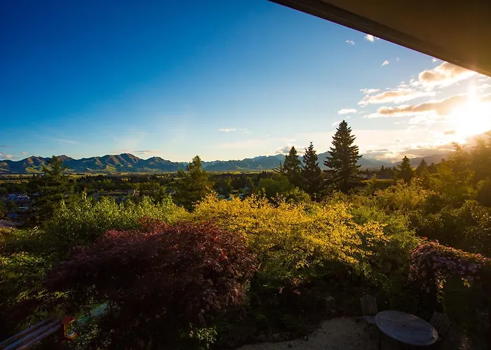 8 On Oregon Boutique Lodge
