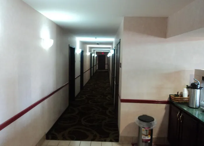 Garden Inn & Suites - Fitzgerald