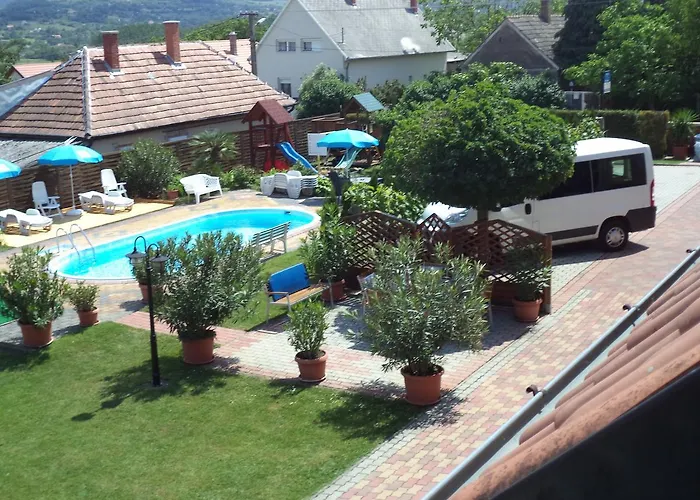 Holp Vendeghaz Panzio