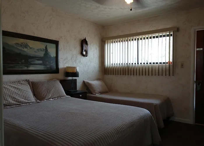 Swiss Mountain Motel