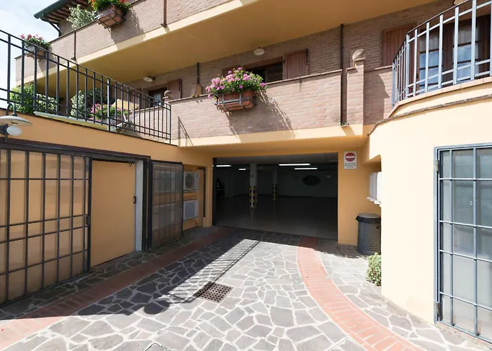 Casa Lari