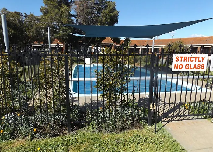 Rivergum Motel